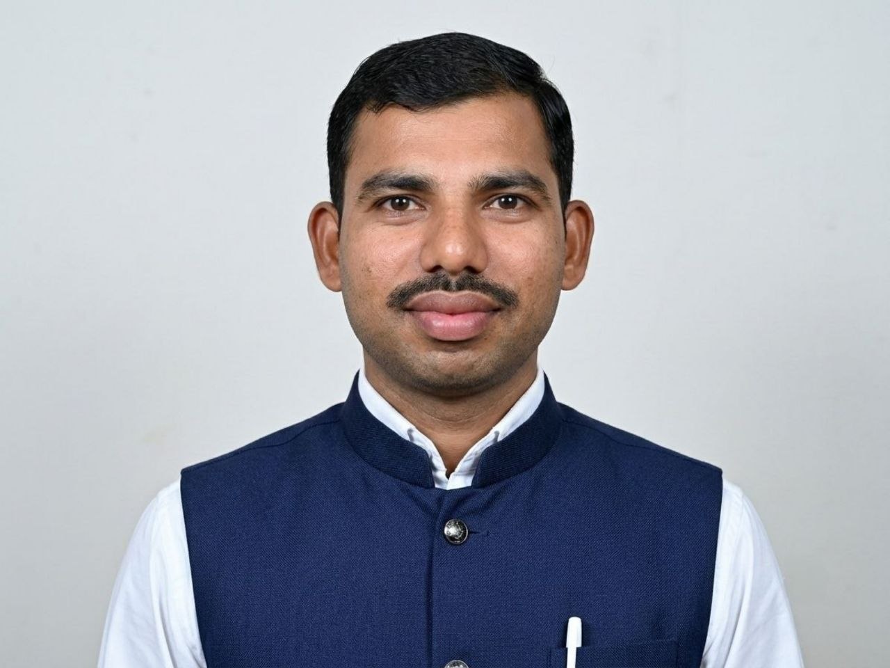 Mr. Siddharth Humne